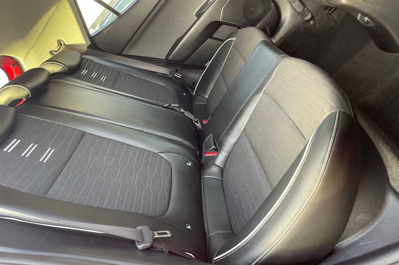 Used Kia Stonic 2022 for sale - 77513564: Photo 40