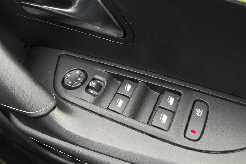 Used Peugeot 2008 2025 for sale - 77674154: Photo 16