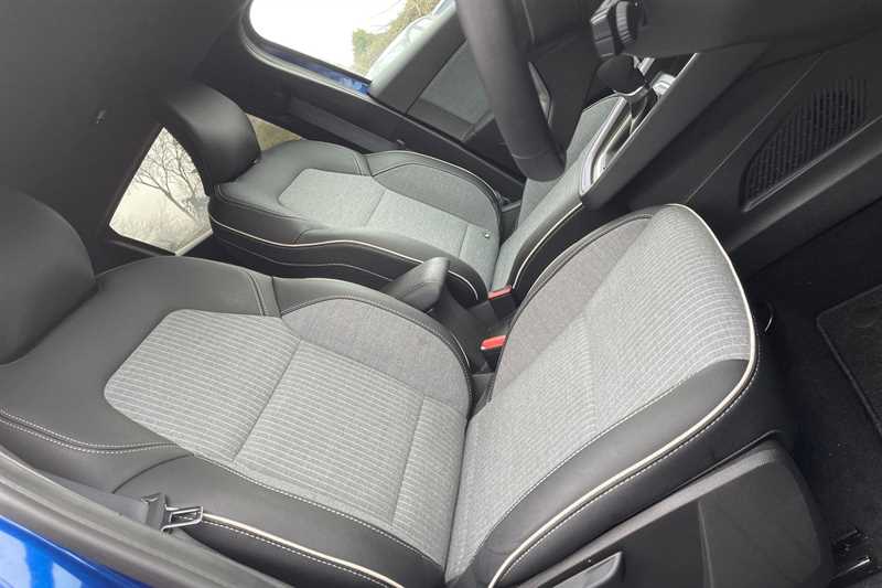 Used Renault Clio 2025 for sale - 77471855: Photo 39