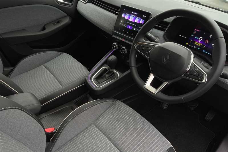 Used Renault Clio 2025 for sale - 77471855: Photo 40