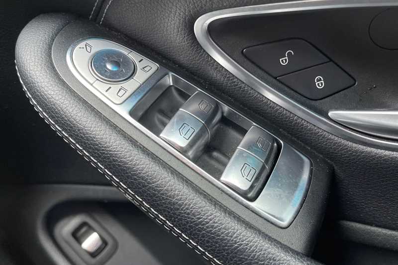 Used Mercedes-Benz C Class 2017 for sale - 77471280: Photo 16