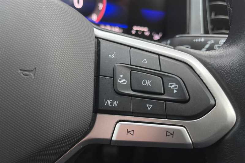 Used Volkswagen T-Roc 2022 for sale - 77513349: Photo 22