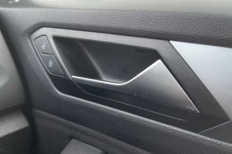 Used Volkswagen T-Roc 2022 for sale - 77513349: Photo 29