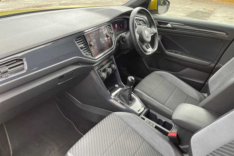 Used Volkswagen T-Roc 2018 for sale - 76261906: Photo 13