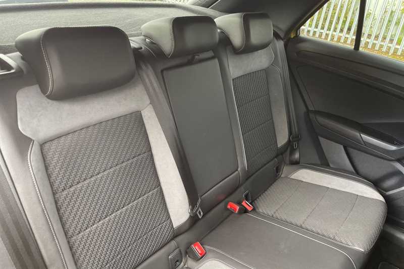 Used Volkswagen T-Roc 2018 for sale - 76261906: Photo 23