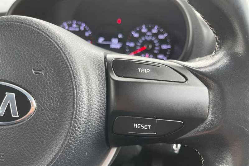 Used Kia Picanto 2018 for sale - 76400885: Photo 22