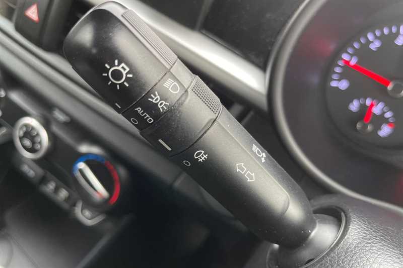 Used Kia Picanto 2018 for sale - 76400885: Photo 27