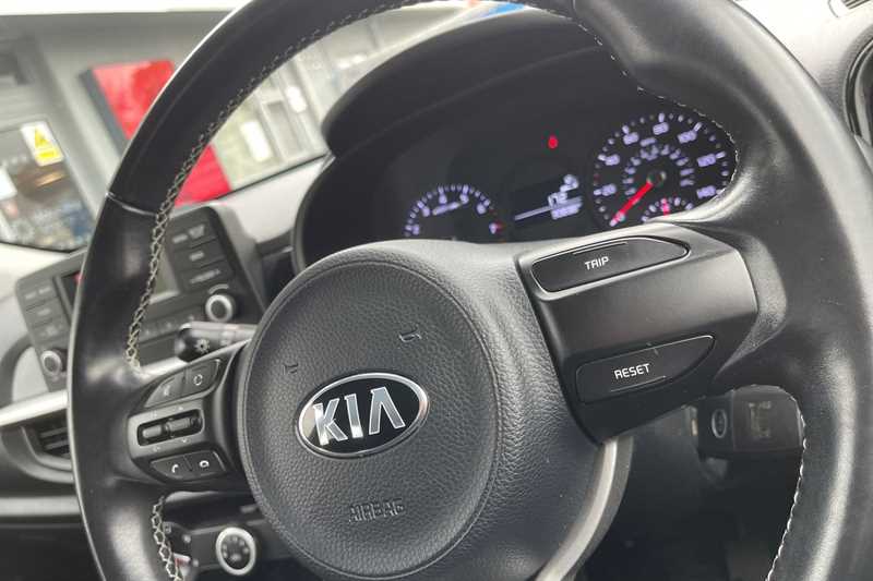 Used Kia Picanto 2018 for sale - 76400885: Photo 37