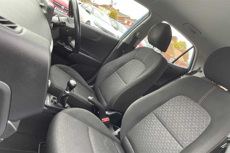 Used Kia Picanto 2018 for sale - 76400885: Photo 44