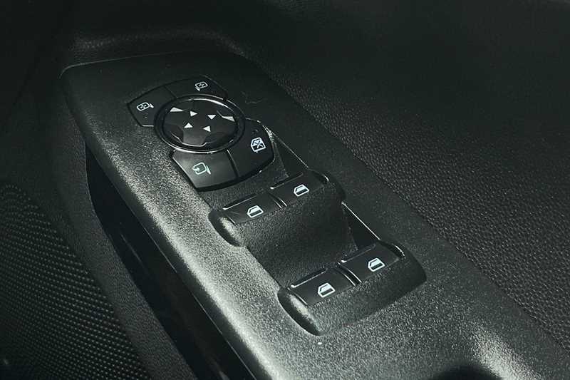 Used Ford Ecosport 2018 for sale - 77146344: Photo 17