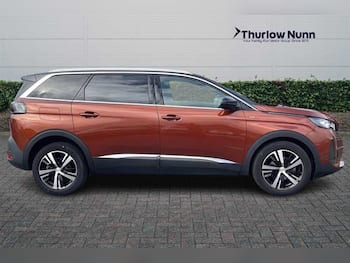 Used Peugeot 5008 2023 for sale - 79823247: Photo