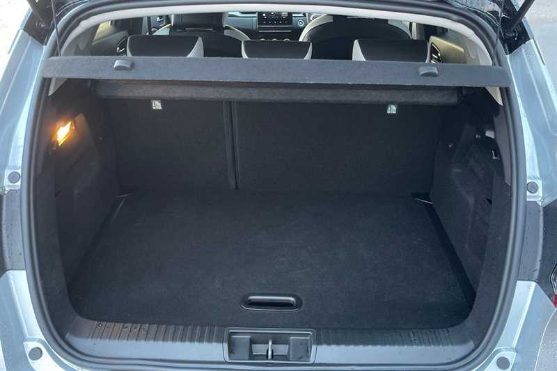 Used Renault Captur 2022 for sale - 77526353: Photo 44