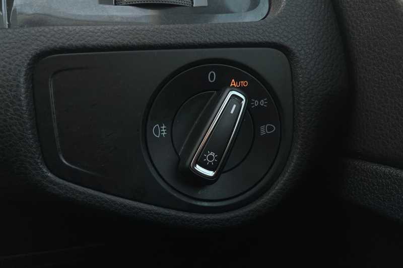 Used Volkswagen Golf 2018 for sale - 77146833: Photo 26