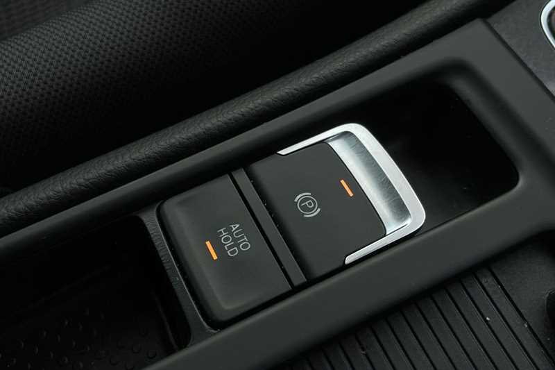 Used Volkswagen Golf 2018 for sale - 77146833: Photo 31