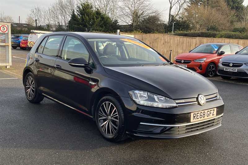Used Volkswagen Golf 2018 for sale - 77146833: Photo 55