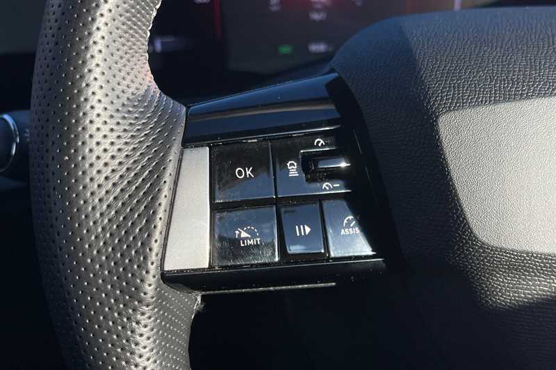 Used Vauxhall Astra 2024 for sale - 77471882: Photo 21