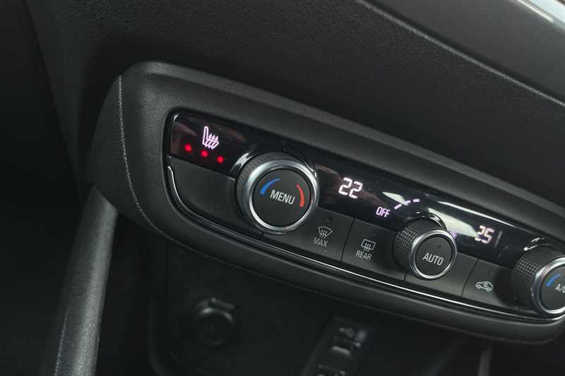 Used Vauxhall Crossland 2022 for sale - 76552635: Photo 31