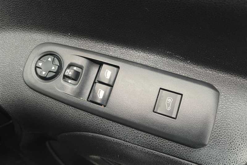 Used Peugeot Partner 2021 for sale - 77146067: Photo 17