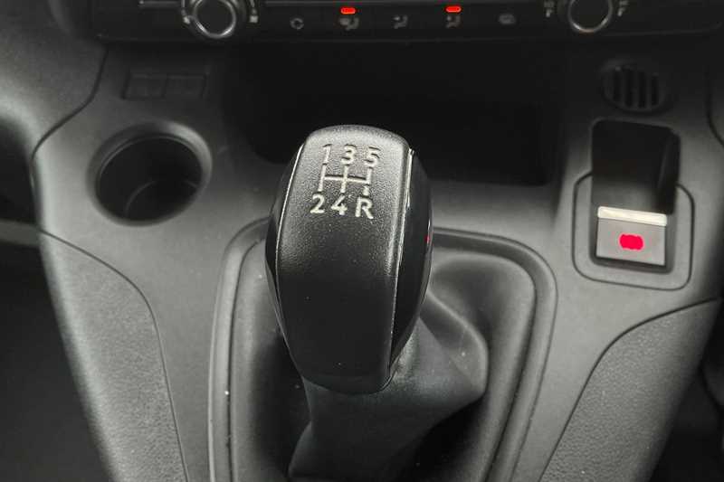 Used Peugeot Partner 2021 for sale - 77146067: Photo 28