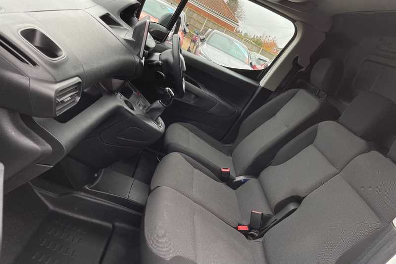 Used Peugeot Partner 2021 for sale - 77146067: Photo 39