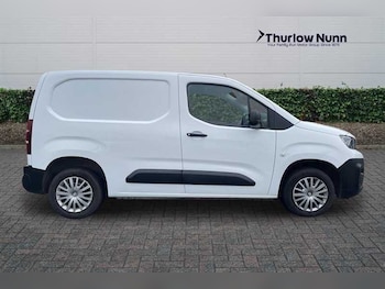 Used Peugeot Partner 2021 for sale - 77146067: Photo