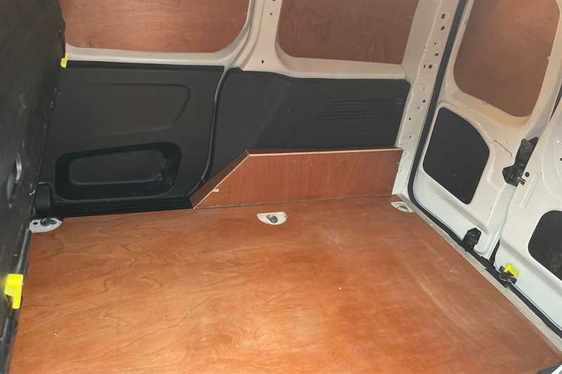 Used Peugeot Partner 2021 for sale - 77146067: Photo 43