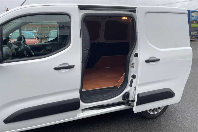 Used Peugeot Partner 2021 for sale - 77146067: Photo 44