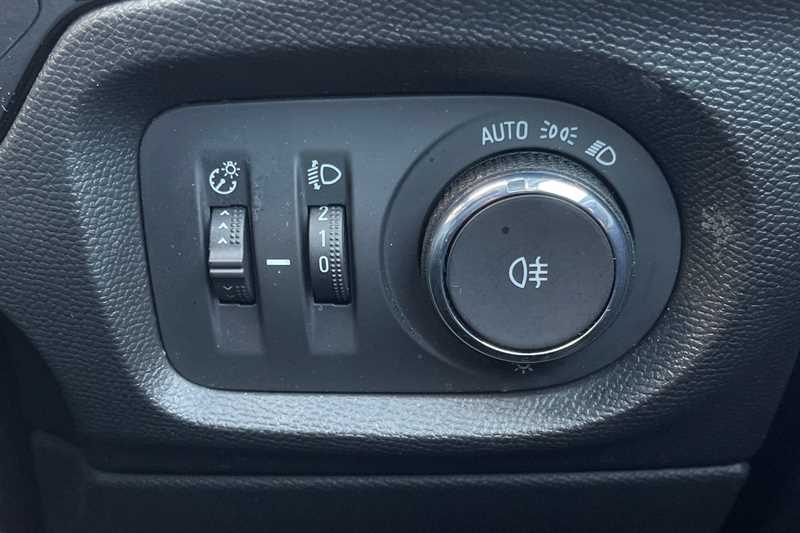 Used Vauxhall Corsa 2020 for sale - 76400898: Photo 25