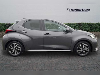 Used Toyota Yaris 2023 for sale - 77360806: Photo