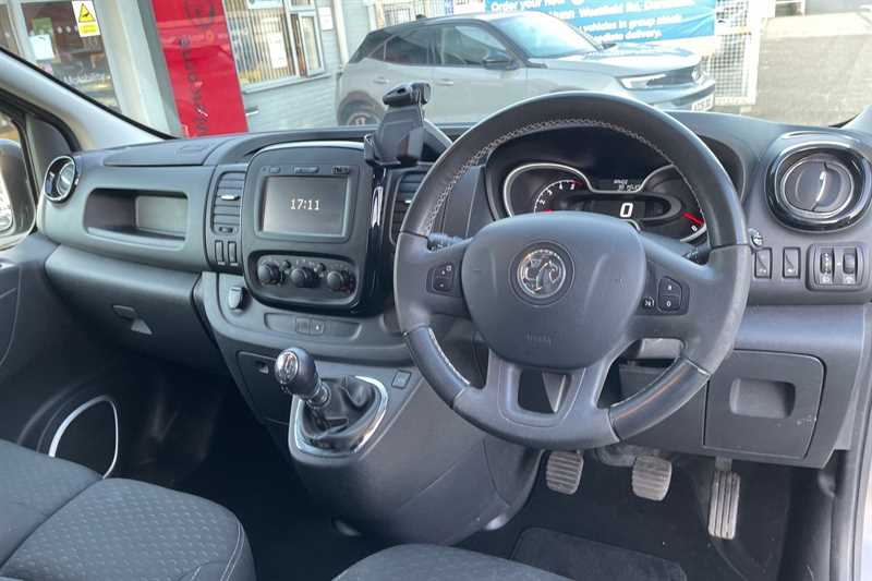 Used Vauxhall Vivaro 2017 for sale - 77740230: Photo 11