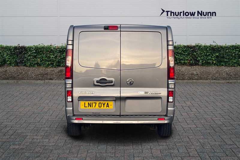 Used Vauxhall Vivaro 2017 for sale - 77740230: Photo 4