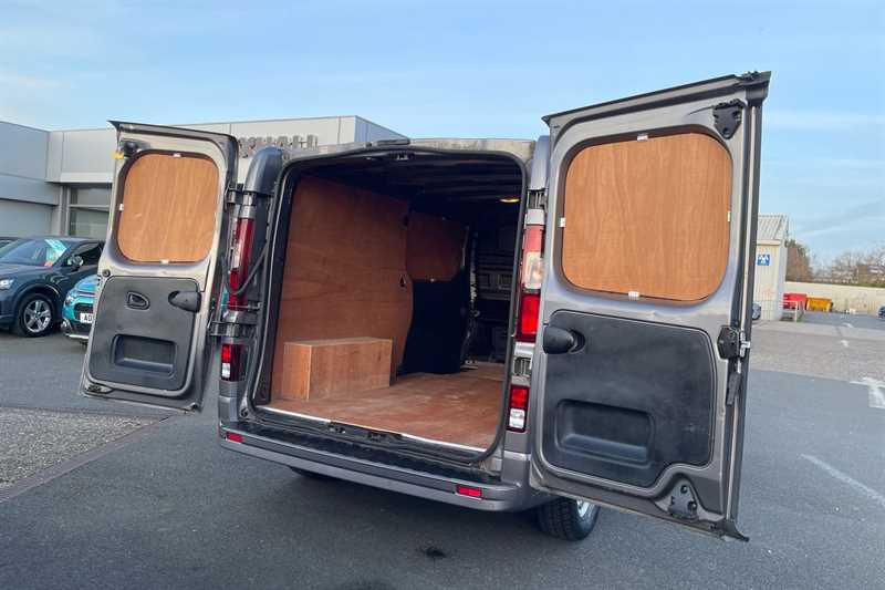 Used Vauxhall Vivaro 2017 for sale - 77740230: Photo 41