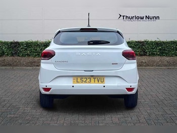 Used Dacia Sandero 2023 for sale - 76204487: Photo 4
