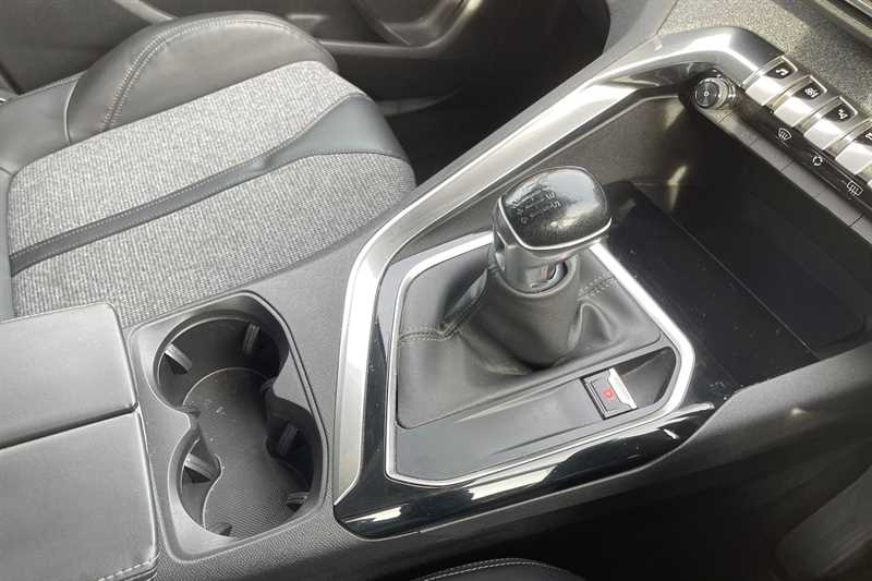 Used Peugeot 3008 2017 for sale - 77576698: Photo 14