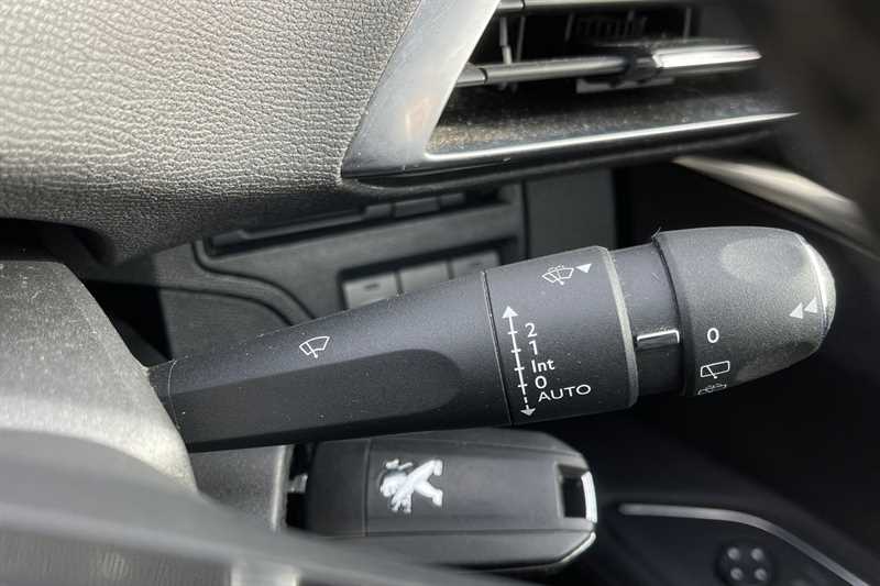 Used Peugeot 3008 2017 for sale - 77576698: Photo 26