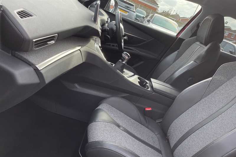 Used Peugeot 3008 2017 for sale - 77576698: Photo 44