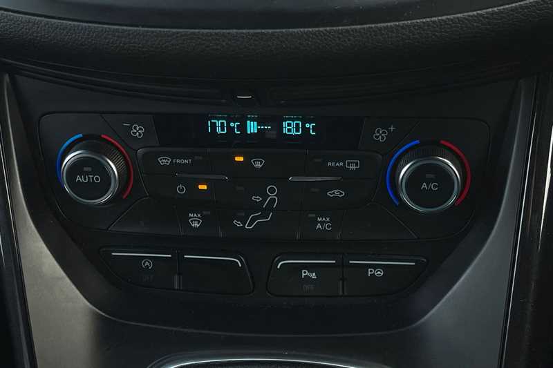 Used Ford Kuga 2018 for sale - 76875288: Photo 15