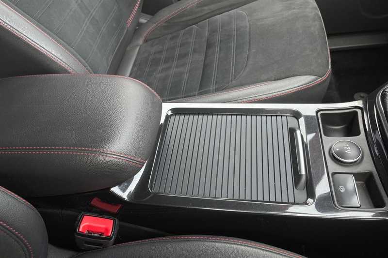 Used Ford Kuga 2018 for sale - 76875288: Photo 35