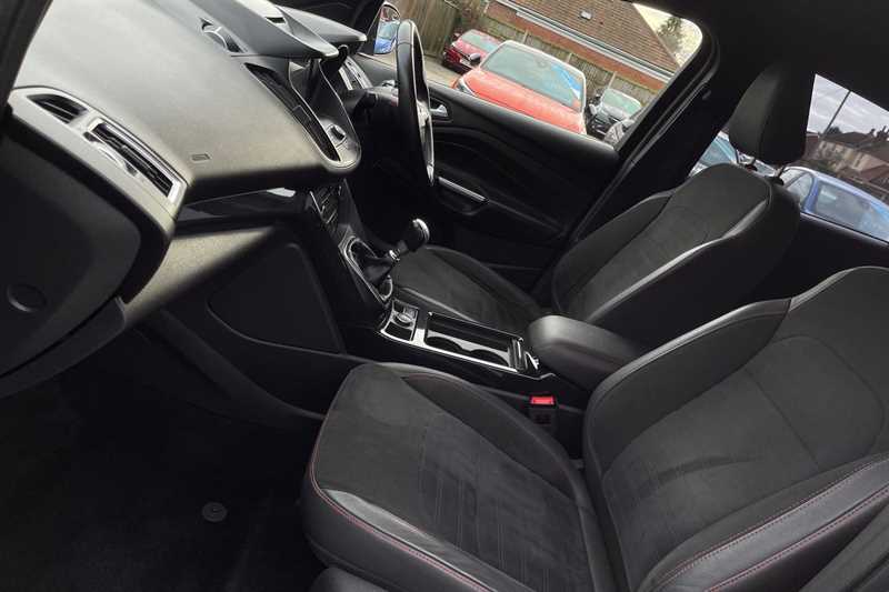 Used Ford Kuga 2018 for sale - 76875288: Photo 42