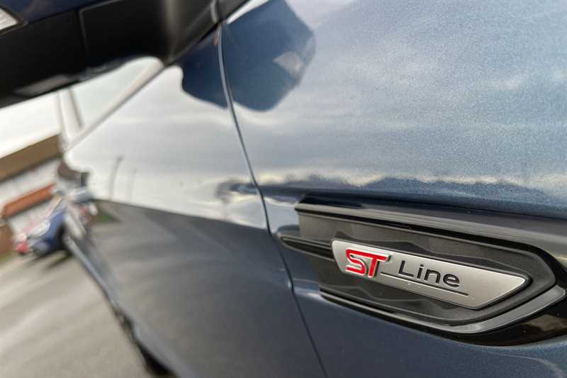 Used Ford Kuga 2018 for sale - 76875288: Photo 46