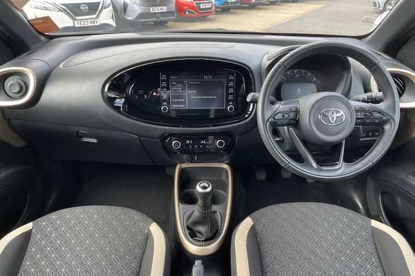 Used Toyota Aygo X 2022 for sale - 76204458: Photo 12