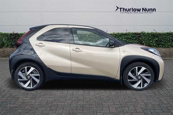 Used Toyota Aygo X 2022 for sale - 76204458: Photo 2