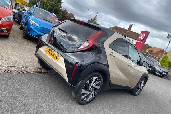 Used Toyota Aygo X 2022 for sale - 76204458: Photo 44