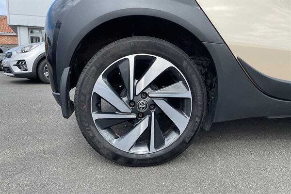 Used Toyota Aygo X 2022 for sale - 76204458: Photo 9