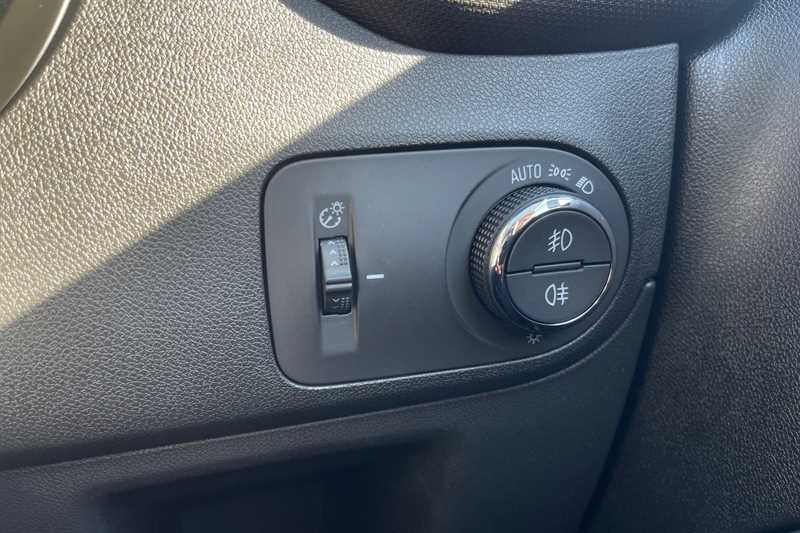 Used Vauxhall Crossland 2024 for sale - 76204441: Photo 25