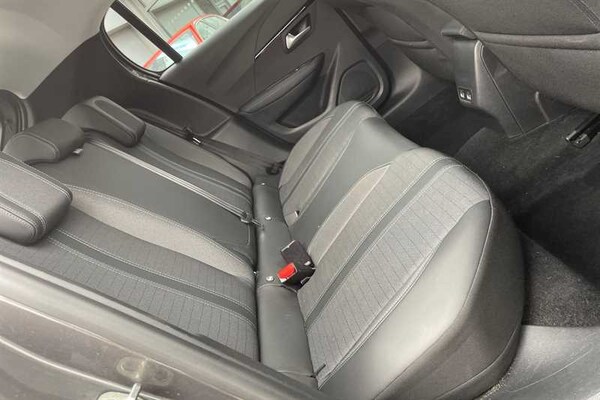 Used Peugeot 208 2022 for sale - 76204126: Photo 40