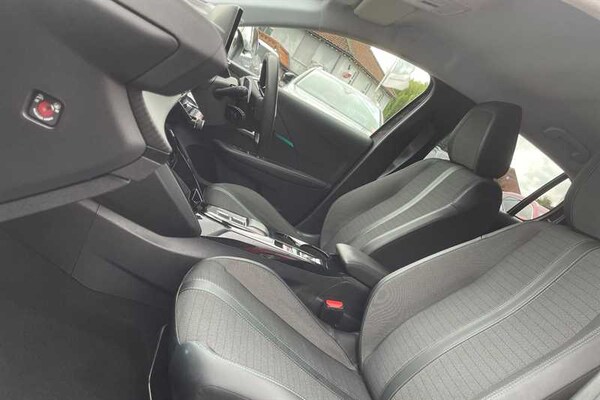 Used Peugeot 208 2022 for sale - 76204126: Photo 42