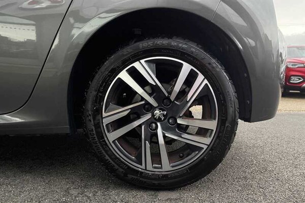 Used Peugeot 208 2022 for sale - 76204126: Photo 9
