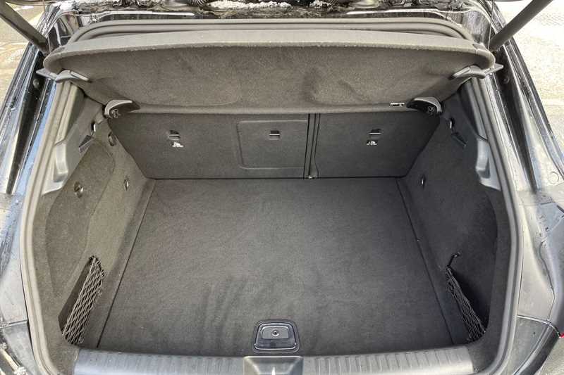 Used Mercedes-Benz GLA 2020 for sale - 77146247: Photo 45