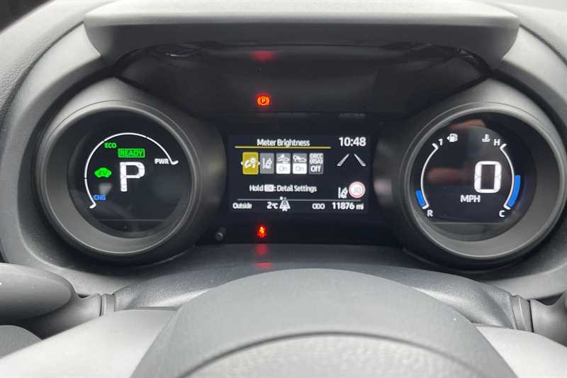 Used Toyota Yaris 2023 for sale - 77471393: Photo 20